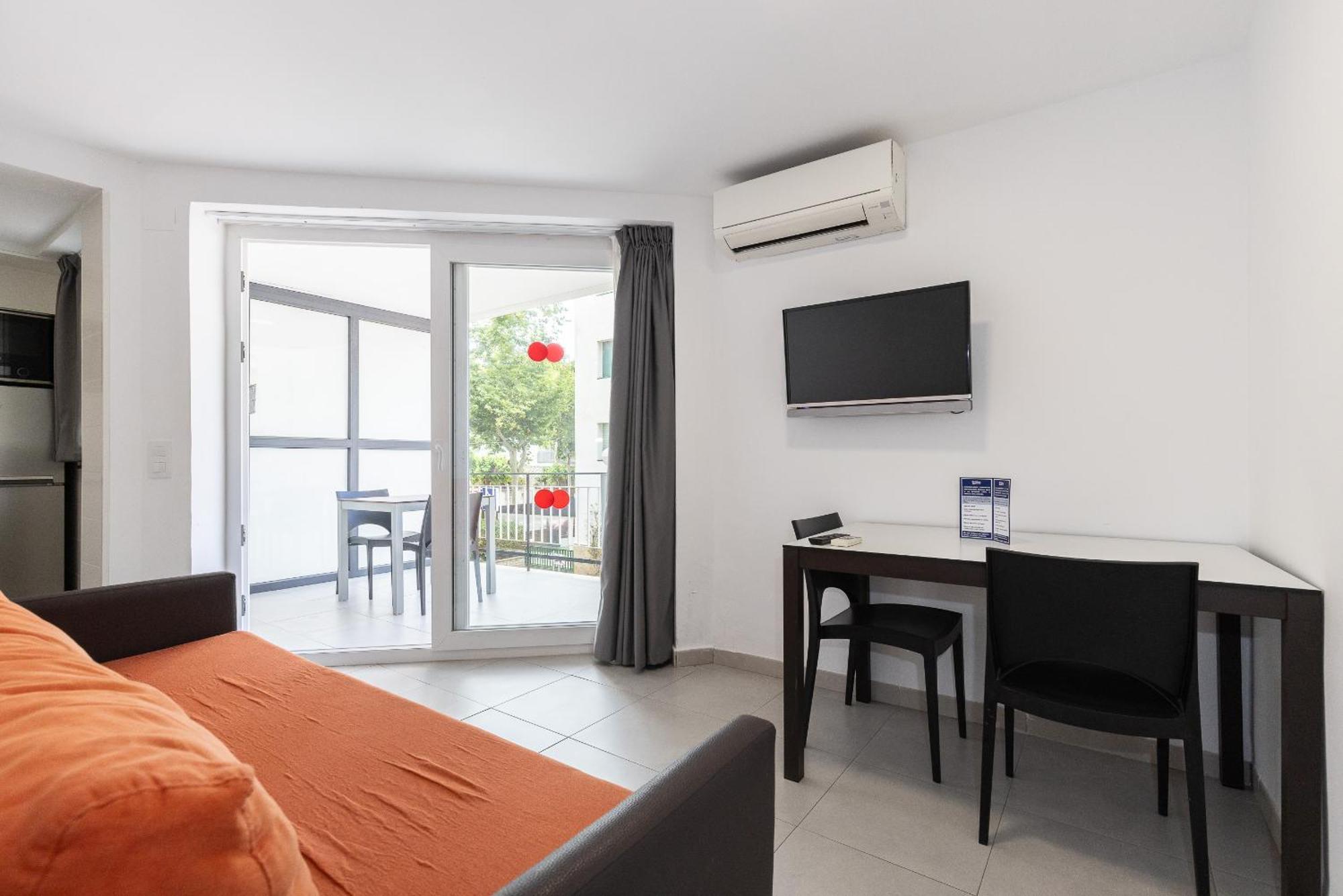 Rentalmar Aries Plus Salou Exterior foto