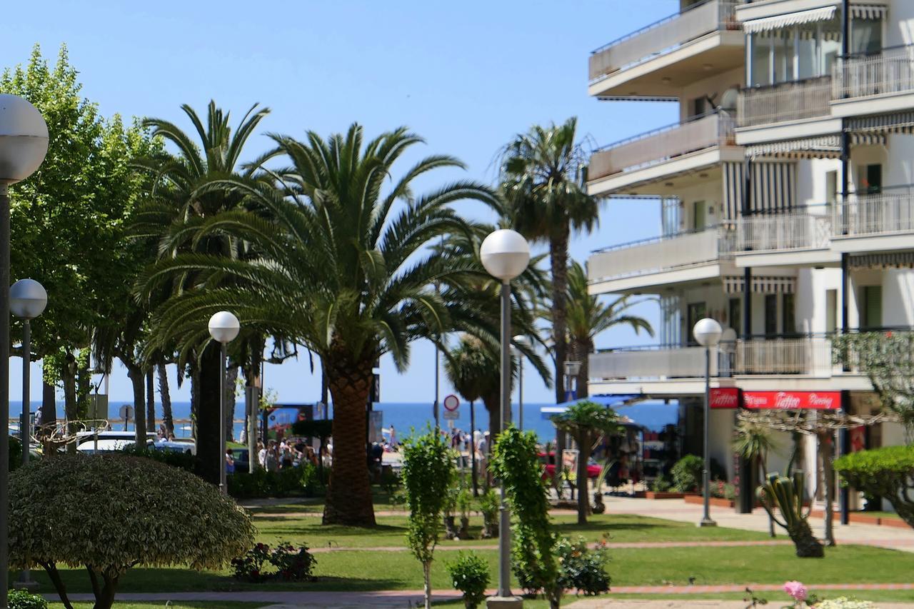 Rentalmar Aries Plus Salou Exterior foto